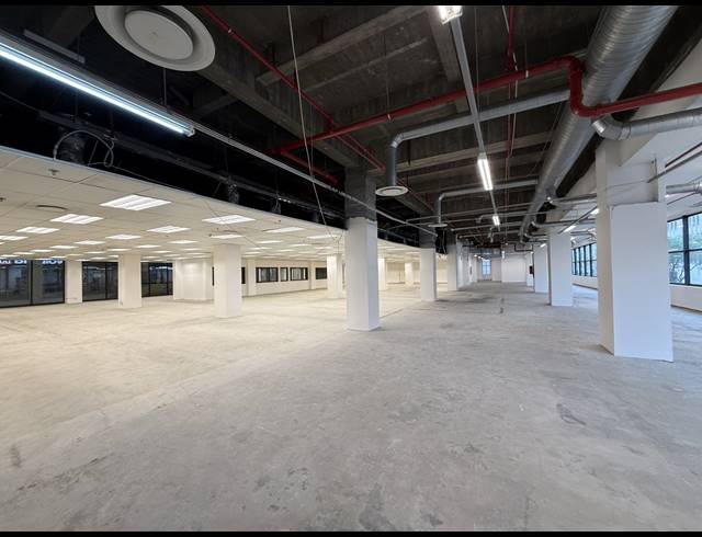 1,422.63M² RETAIL TO LET IN CAPE TOWN CITY CENTRE